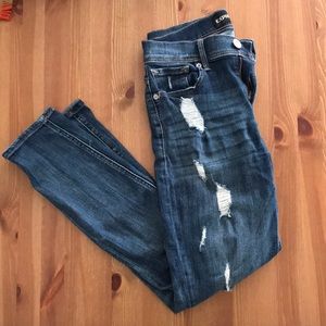 relaxed skinny ripped jeans